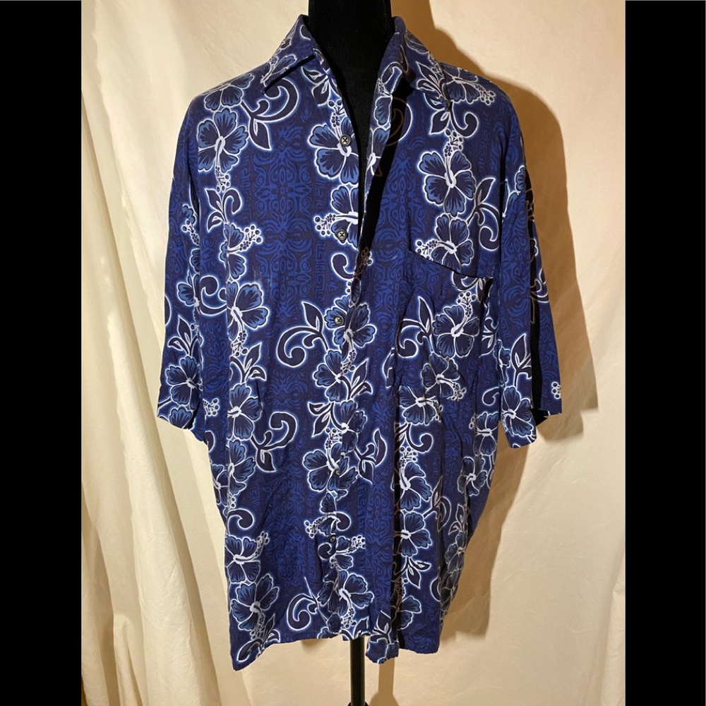 Crossings blue Aloha short sleeve button down